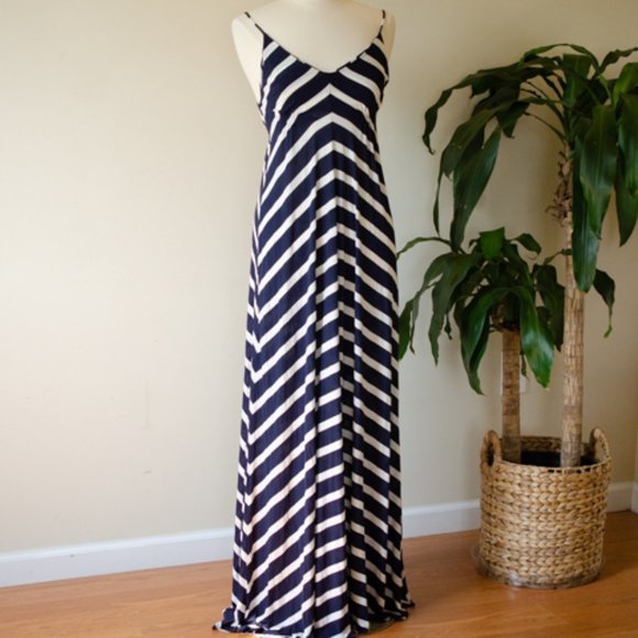 Aqua Dresses & Skirts - Aqua Striped Navy white Dress Size L NWT